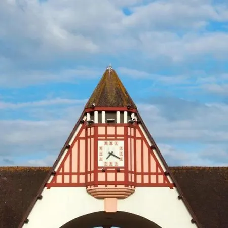 مكان تخييم Le Cote D'opale